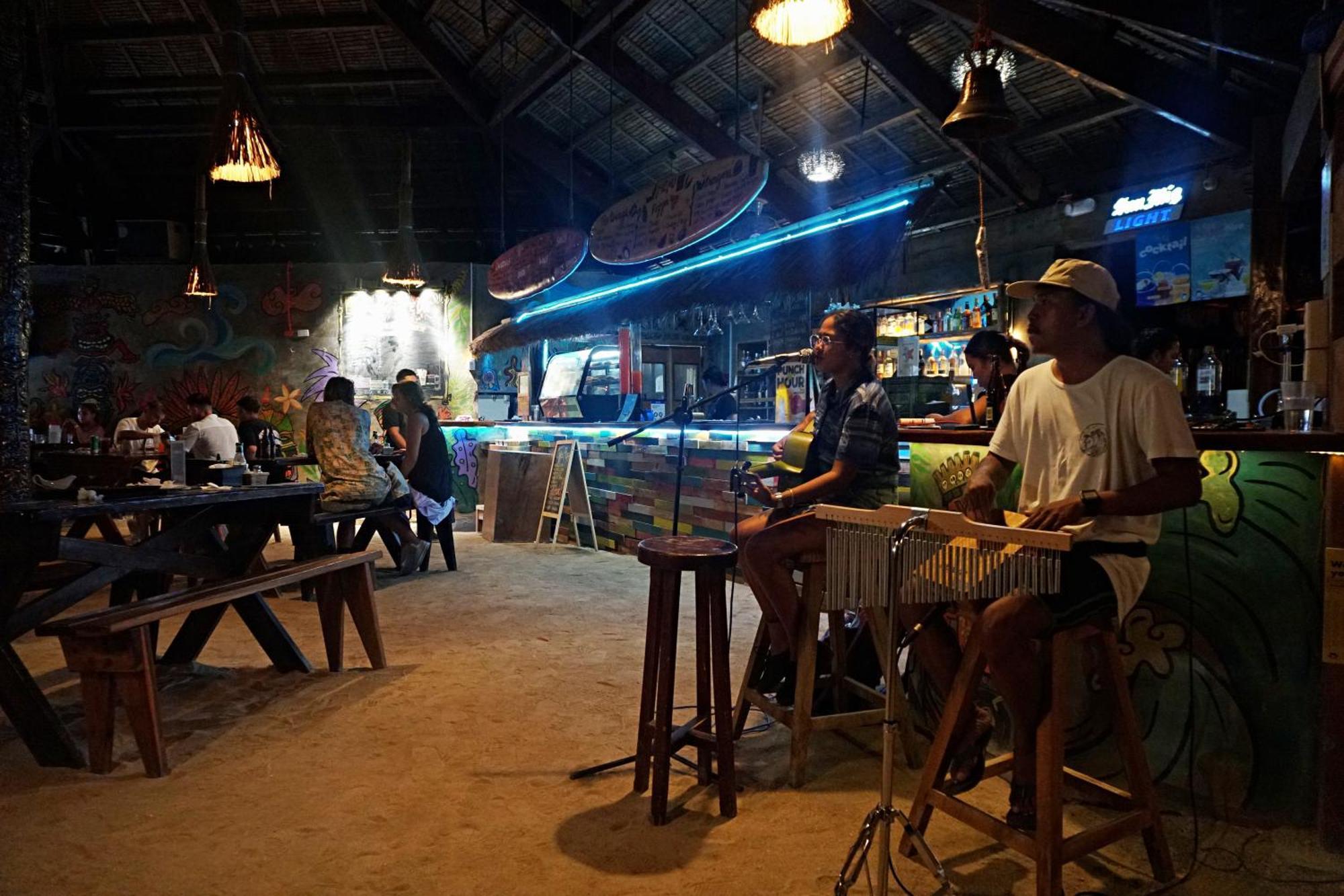Mad Monkey Hostel Siargao (Adults Only) General Luna  Εξωτερικό φωτογραφία